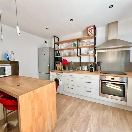 Appartement Sur Le Port - Duplex Cosy & Moderne Face Au Port - Wifi Gratuite - Parfaitement Equipe La Rochelle  Buitenkant foto